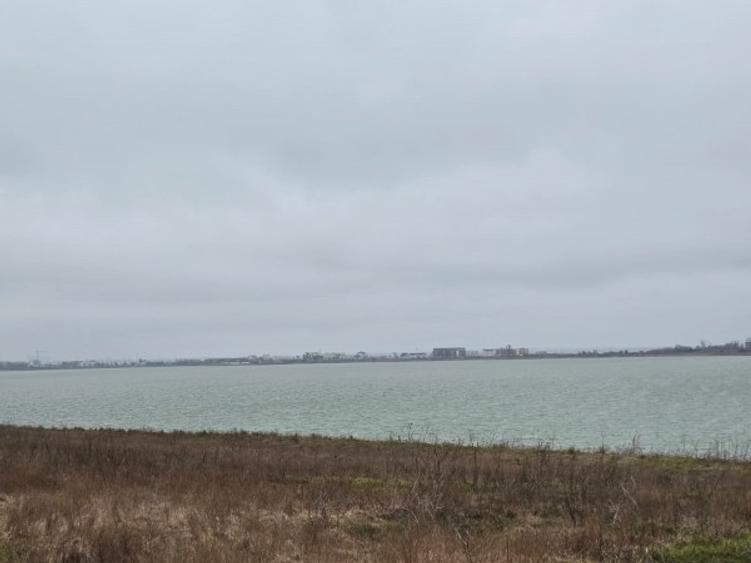 Teren Construcții extravilan de 5000 mp, în Tuzla