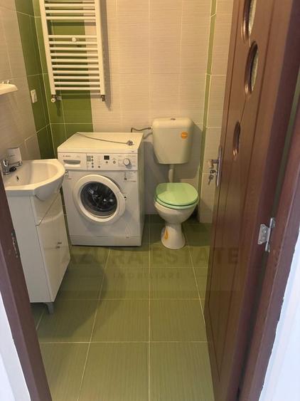 Apartament cu 2 camere semidecomandat, mobilat în Turnișor