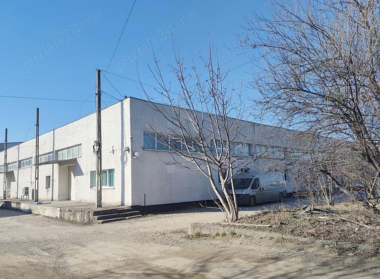 Spațiu comercial, de 870 mp, în Central