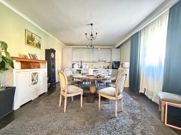 Casă individuală cu 5 camere cu Canalizare în Hipodrom 1