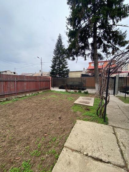 Casă cu 3 camere cu Teren 375 Mp în Prelungirea Ghencea