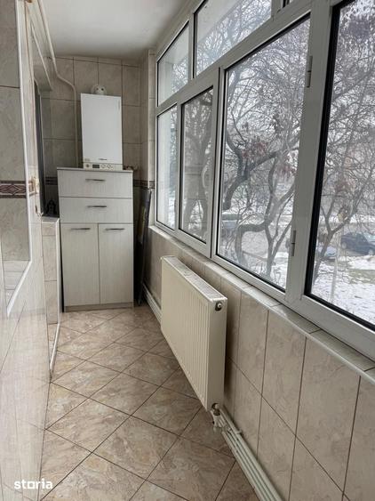 Apartament cu 2 camere în Micro 13