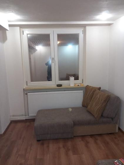 Apartament cu 2 camere semidecomandat în Dacia