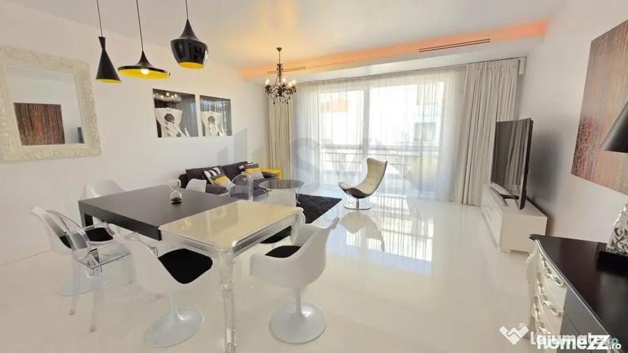Apartament cu 4 camere decomandat în Primăverii