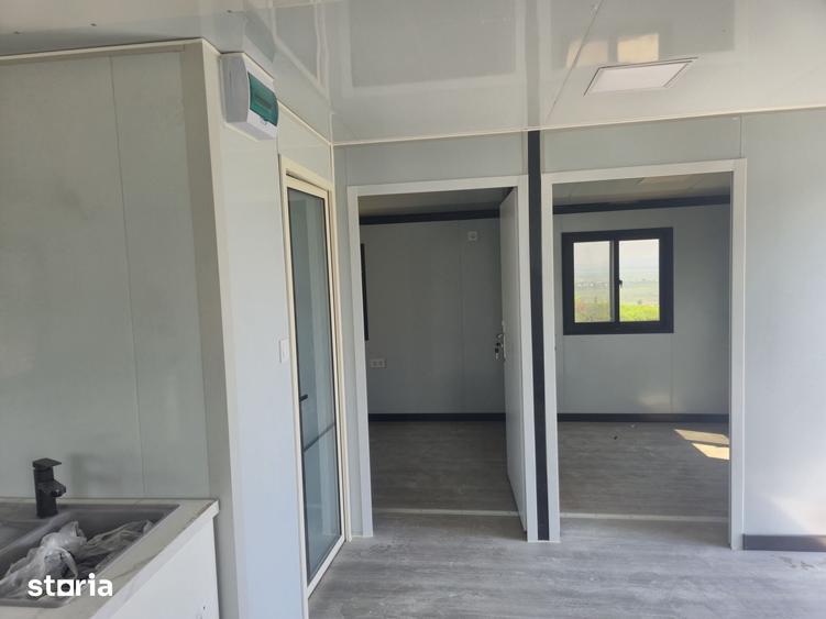 Casă cu 2 camere cu Teren 450 Mp în Tomești