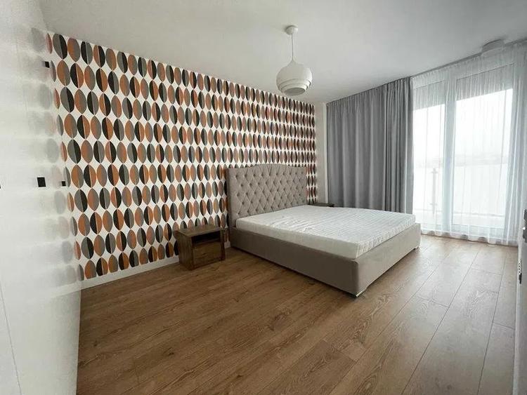 Penthouse, 92mp, 44mp terasa, loc parcare, 4 camere - 2