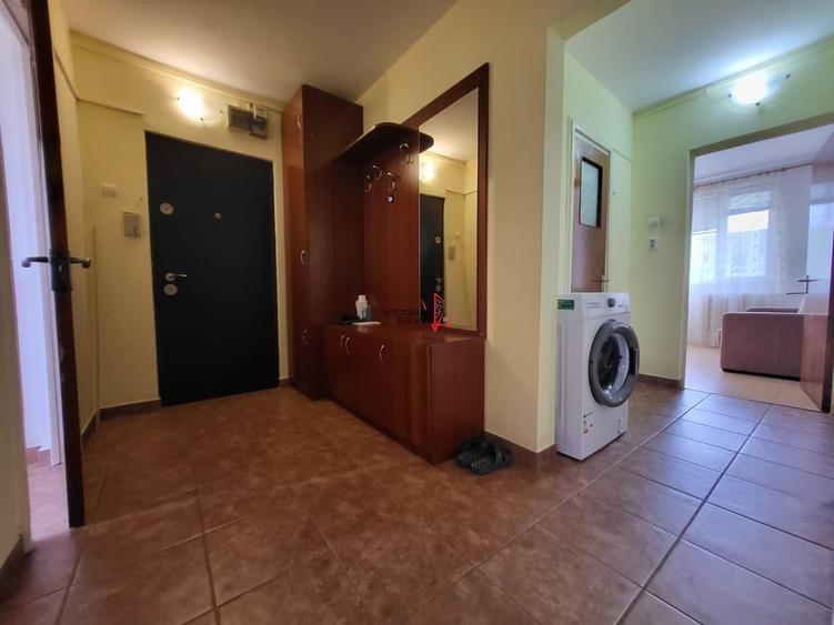 Apartament cu 3 camere decomandat în Ozana