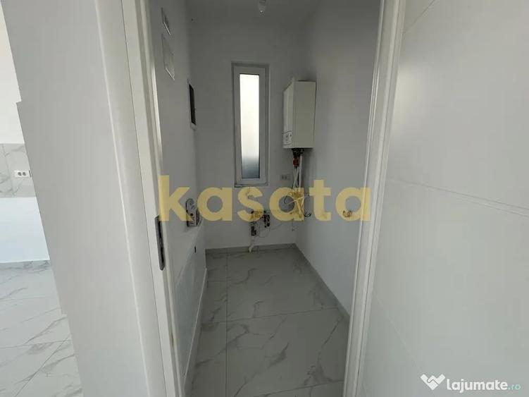 Casă cu 4 camere cu Teren 400 Mp în Domnești