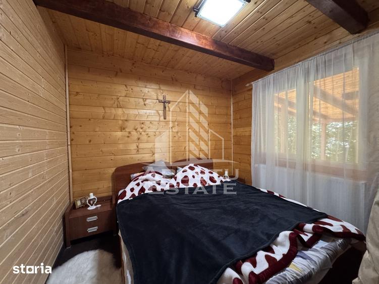 Casă cu 5 camere cu Teren 771 Mp în Ribița