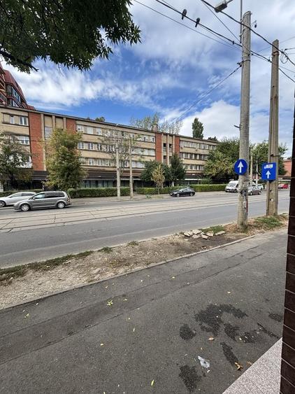 Spațiu comercial, de 20 mp, în Exterior Vest