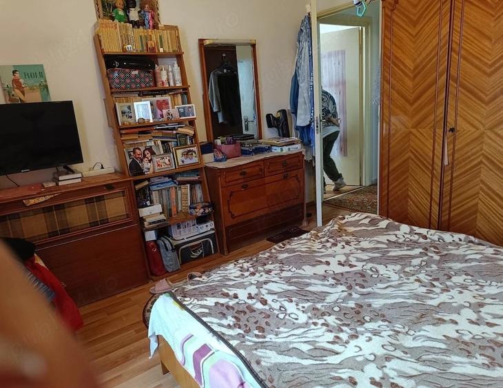 Apartament cu 3 camere circular în Astra