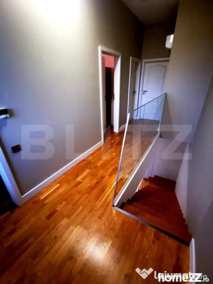 Casă cu 4 camere cu Teren 330 Mp în Bârnova