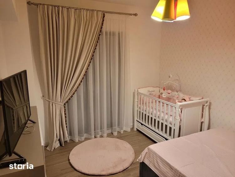 Apartament cu 3 camere în Rovine