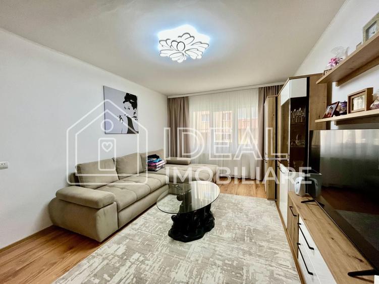 Apartament cu 3 camere decomandat, mobilat în Turnișor
