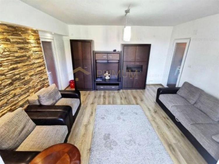 Apartament cu 2 camere semidecomandat, mobilat în Bălcescu