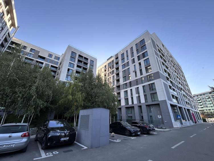 Apartament cu 2 camere semidecomandat, mobilat în Aviației