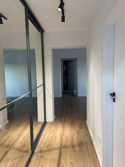 Apartament cu 3 camere decomandat în Crângași