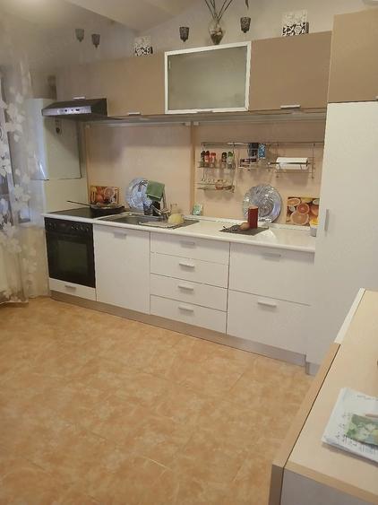 Casă cu 3 camere cu Teren 280 Mp în Central