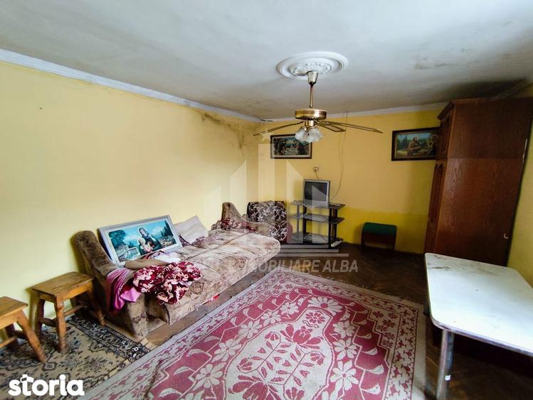 Casă cu 6 camere cu Canalizare în Bărăbanț