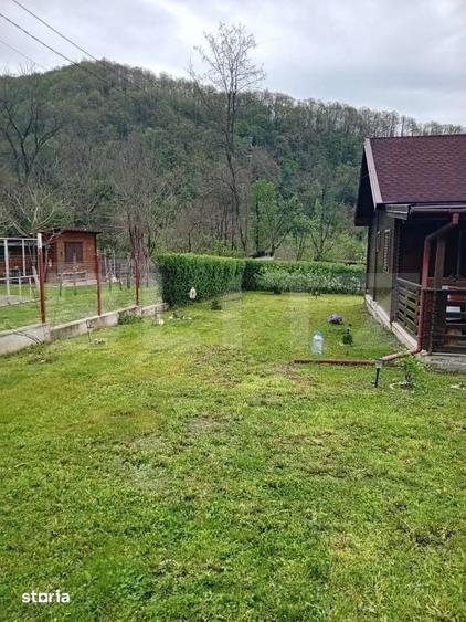 Casă cu 3 camere cu Teren 740 Mp în Central