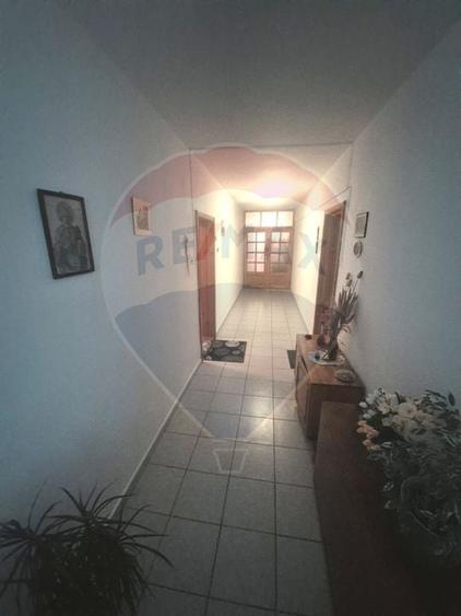Apartament cu 2 camere decomandat, mobilat în Tohanu Vechi