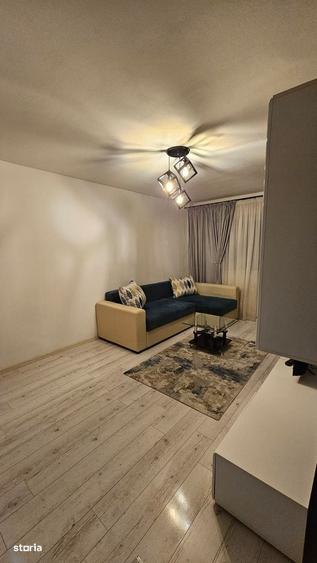 Apartament cu 3 camere decomandat în Lăpuș