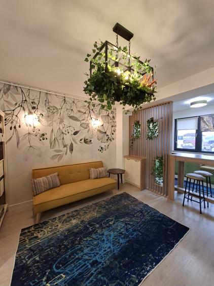 Apartament cu 2 camere semidecomandat, mobilat în Pipera