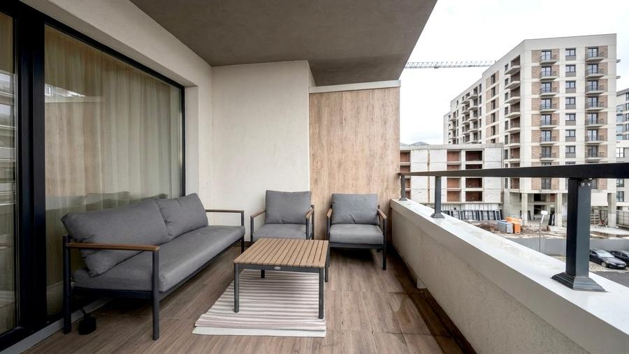 Apartament cu 2 camere decomandat în Blumăna