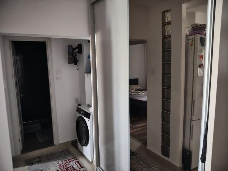 Apartament cu 2 camere decomandat în Știrbei Vodă