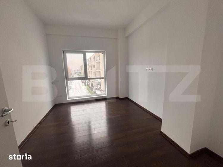 Apartament cu 3 camere în Răzvad