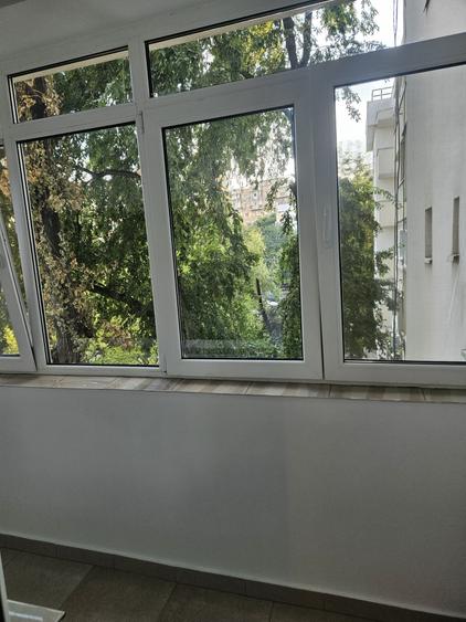 Garsonieră decomandată în Vitan