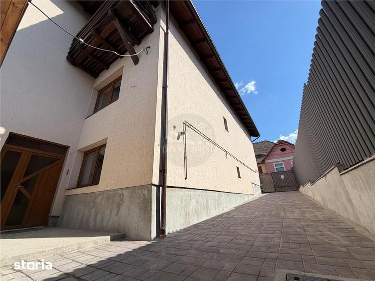 Casa 5 camere 4 bai teren 486 mp zona Trei Stejari - 6