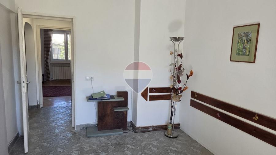Apartament cu 2 camere decomandat în Universitate