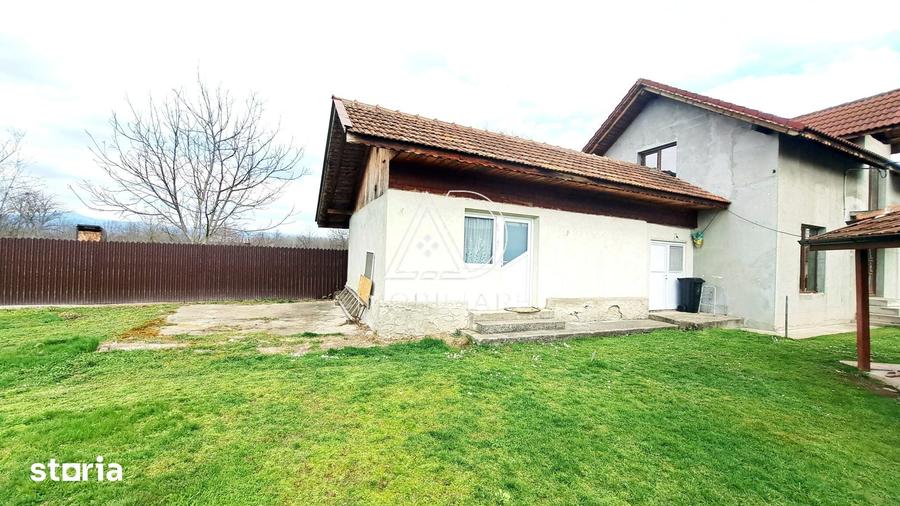 Casă cu 3 camere cu Teren 817 Mp în Bumbești-Pițic