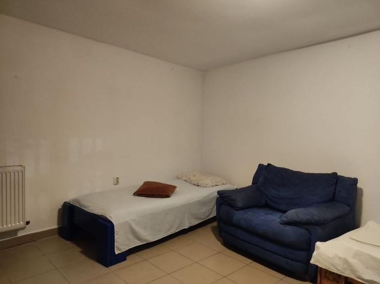 Casă cu 4 camere în Dosu Bricii