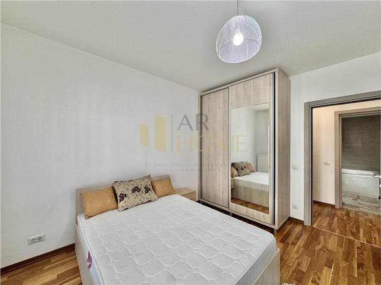 Apartament cu 3 camere decomandat, mobilat în Albert