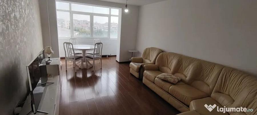 Apartament cu 2 camere decomandat în Ultracentral