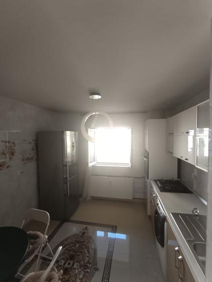 Apartament cu 2 camere decomandat, mobilat în Teiul Doamnei