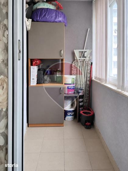 Apartament cu 3 camere decomandat în Chiajna