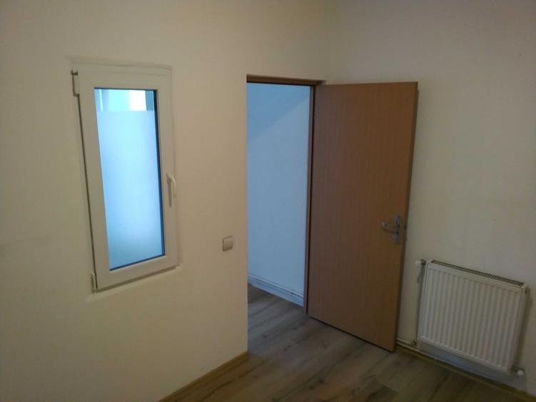 Spatiu de inchiriat 60 mpu x 33 lei mp, la casa, central, Str Valeni, Ploiesti - 8