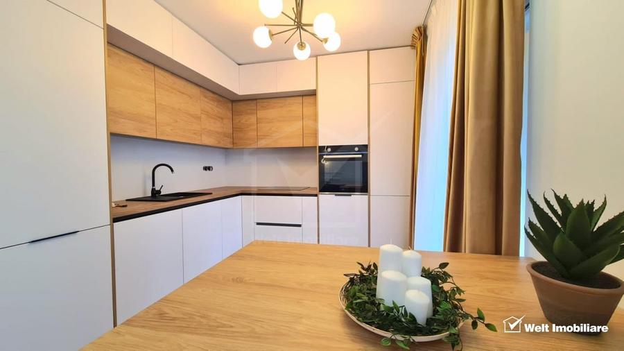 Apartament cu 3 camere semidecomandat, mobilat în Zorilor