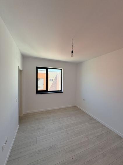 3 CAMERE, ZONA EXCELENTĂ, 2 MINUTE PÂNĂ LA PRINCIPALA - 5