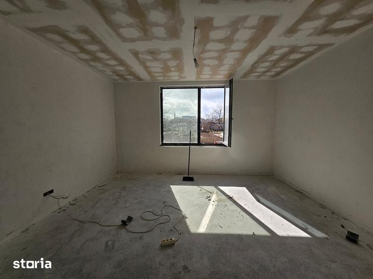 Casa de vanzare in Valu lui Traian spa?iul ideal pentru familia ta - 2