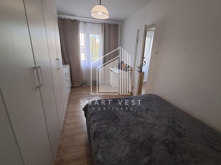 Apartament cu 3 camere semidecomandat, mobilat în Micro 15