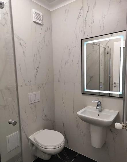 Apartament cu 3 camere decomandat, mobilat în Tractorul