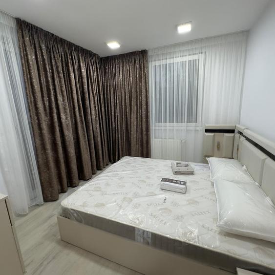 Casă cu Teren 270 Mp în Tunari