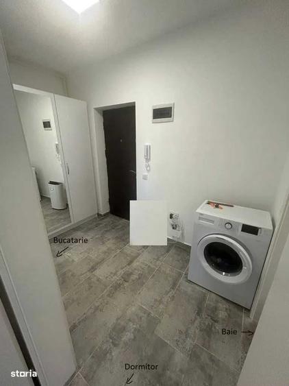 Garsonieră decomandată în Central