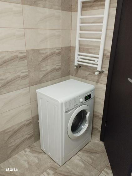 Garsonieră în Roșu
