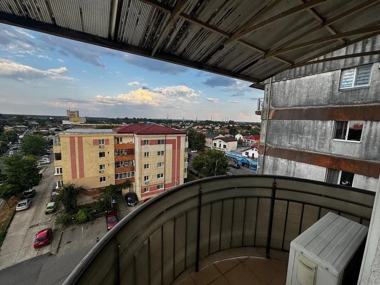 Apartament cu 3 camere decomandat în Exterior Sud