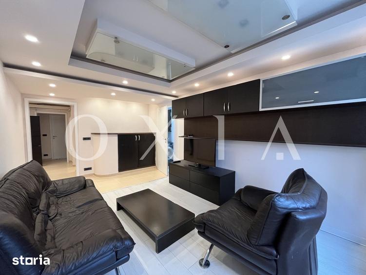 Apartament cu 4 camere semidecomandat, mobilat în Complex Studențesc